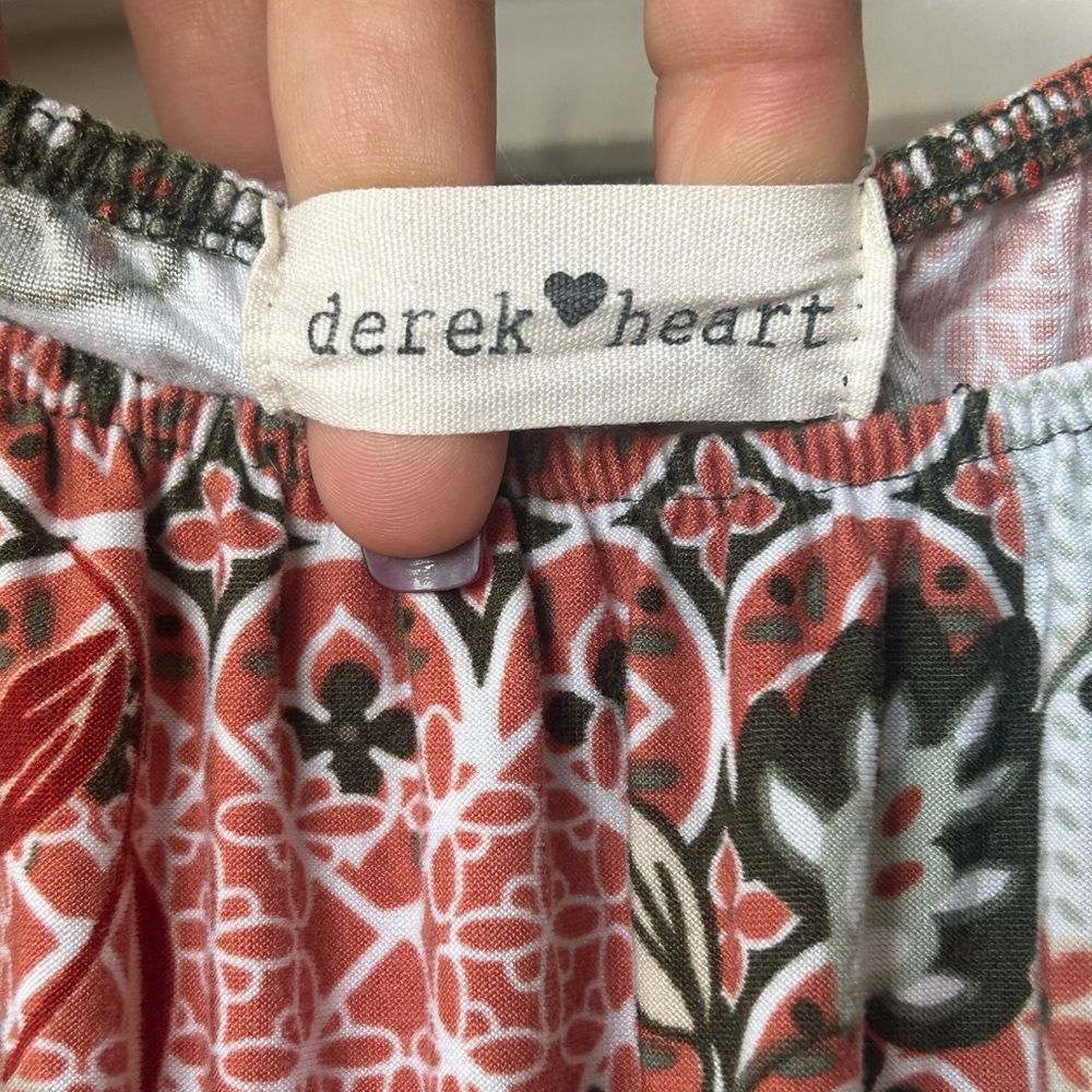 Like new Derek Heart boho dress with paisley pattern - Picture 3 of 4